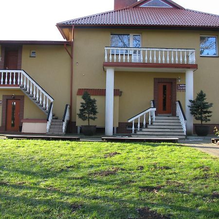 Motel Piligrimo Uzeiga Kadares Exterior foto