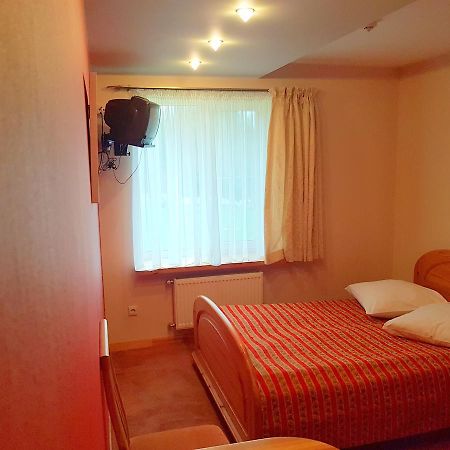 Motel Piligrimo Uzeiga Kadares Exterior foto